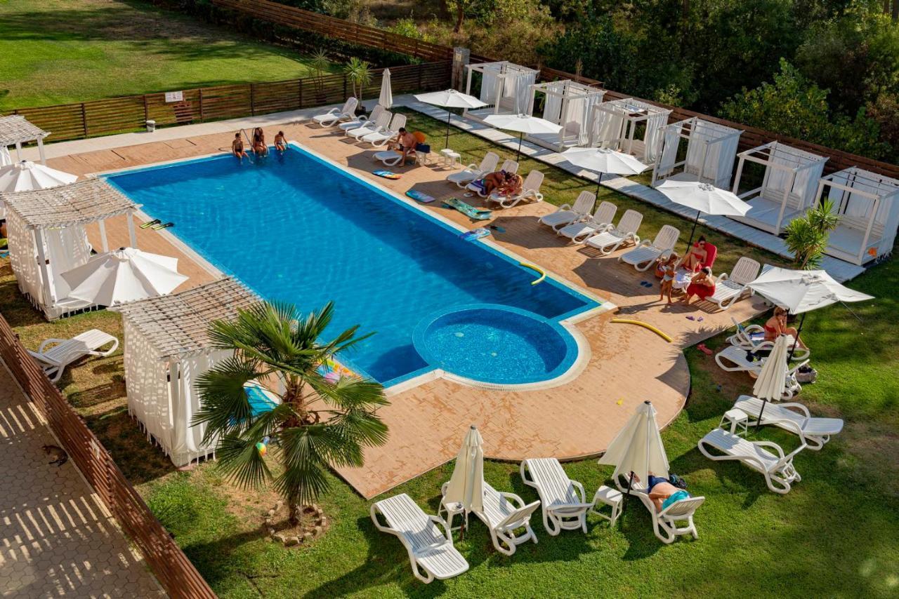 Menada Rocamar Apartments Tsarevo Exterior foto