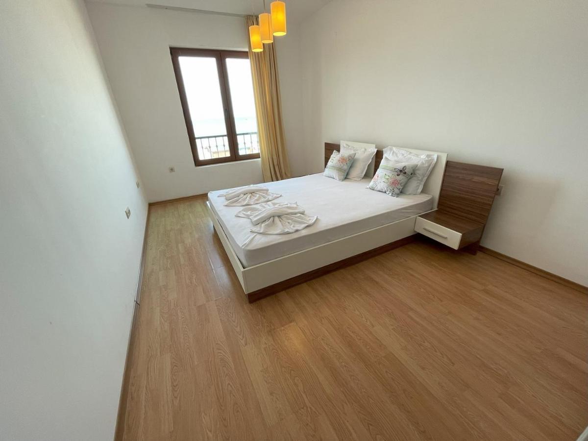 Menada Rocamar Apartments Tsarevo Exterior foto